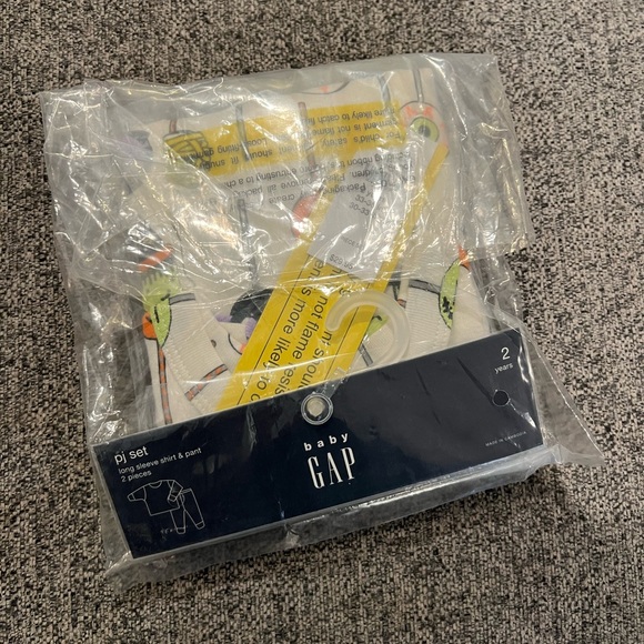 GAP Halloween cake pop PJs 2T - Picture 2 of 2